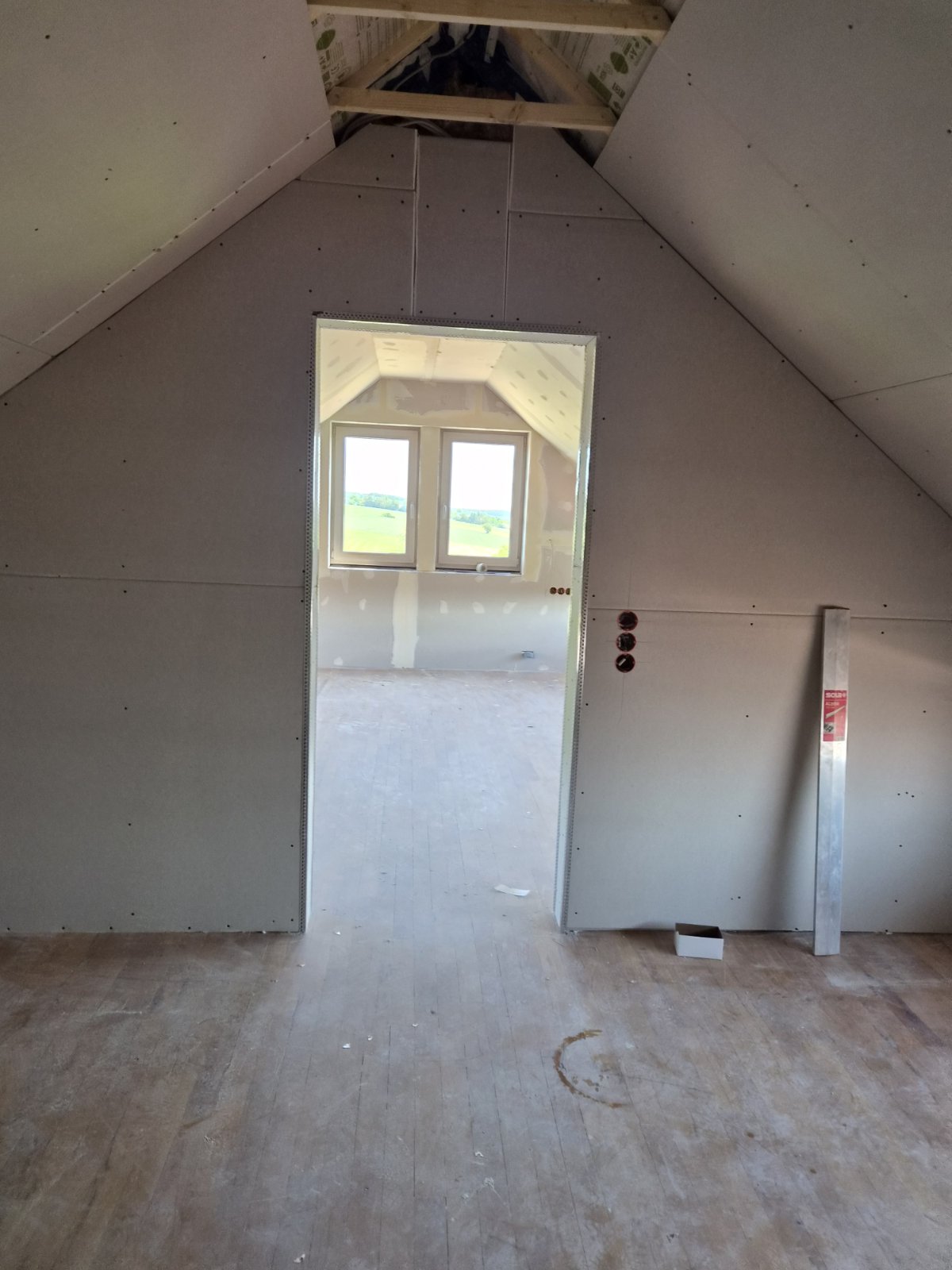 Innenausbau und Trockenbau in Grötzingen – Komplettumbau Projekt Bild 5